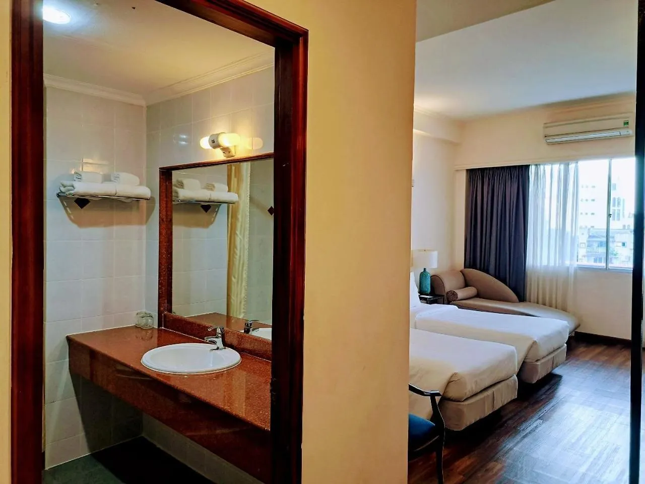 Liberty 2 Hotel Ho Chi Minh City