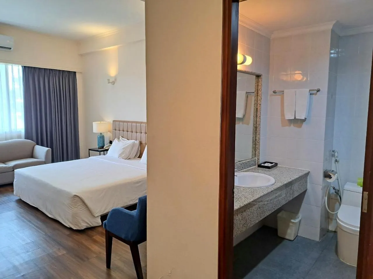 Liberty 2 Hotel Ho Chi Minh City